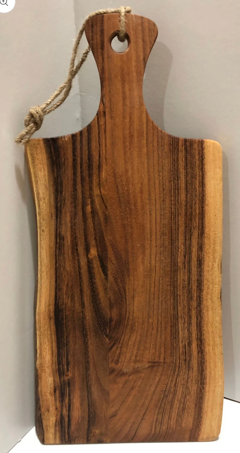 Medium Acacia Fishtail Board