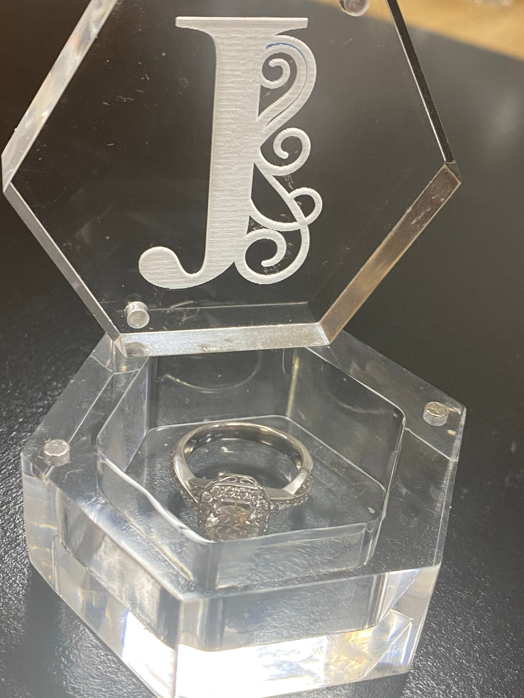 Acrylic ring box